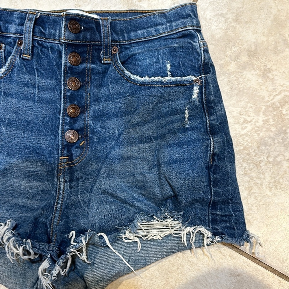 Abercrombie & Fitch High Rise Mom Shorts 2 Curve Love Button Fly Destroyed - Picture 4 of 9